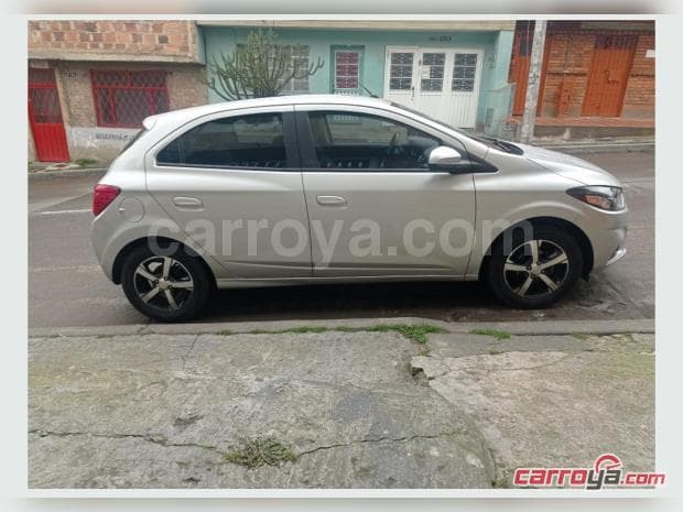 Chevrolet Onix 2017 - imagen secundaria 2