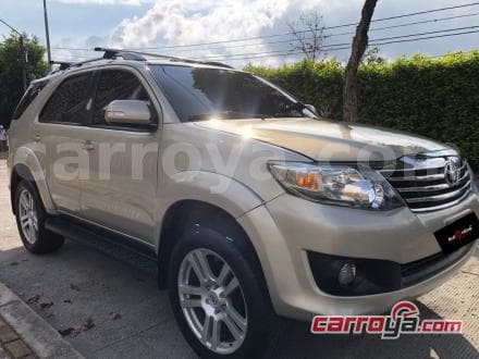 Toyota Fortuner 2015 - imagen secundaria 2