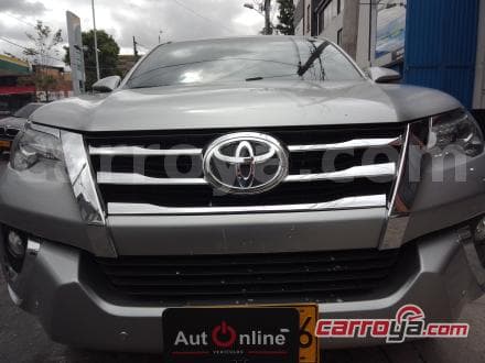 Toyota Fortuner 2020 - imagen secundaria 1