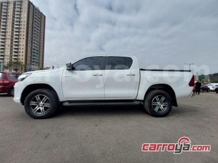 Toyota Hilux 2019 - imagen secundaria 2