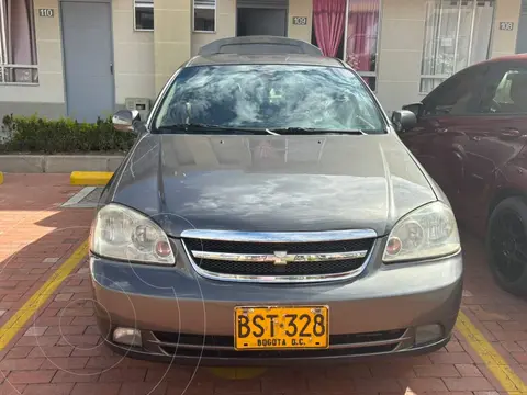 Chevrolet Optra 1.4 usado (2006) color Gris precio $22.000.000 - imagen 1