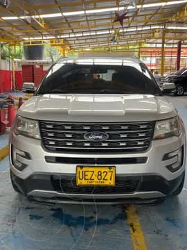 Ford Explorer Limited 4x4 usado (2016) color Plata precio $60.000.000 - imagen 1