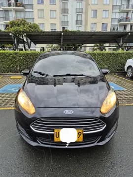 Ford Fiesta SE usado (2015) color Negro precio $36.500.000 - imagen 1
