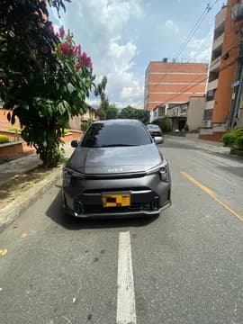 KIA Picanto 1.2L Zenith usado (2025) color Gris precio $59.500.000 - imagen 1