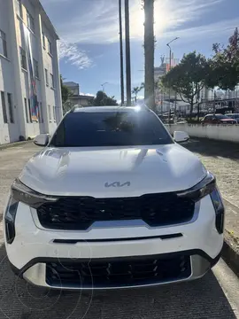 KIA Sonet Zenith Aut usado (2025) color Blanco precio $107.000.000 - imagen 1