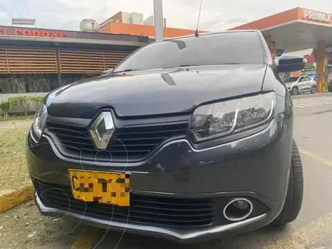 Renault Logan Authentique Plus usado (2019) color Gris Cometa precio $37.800.000 - imagen 1