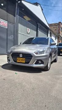 Suzuki Swift 1.2L usado (2022) color Plata precio $49.500.000 - imagen 1