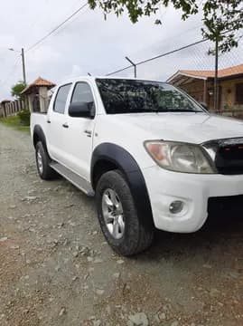 Toyota Hilux 2.5L Diesel 4x4 usado (2008) color Blanco precio $75.000.000 - imagen 1