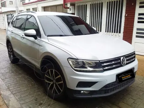 Volkswagen Tiguan AllSpace 1.4L Trendline 4x2 usado (2019) color Blanco precio $95.500.000 - imagen 1