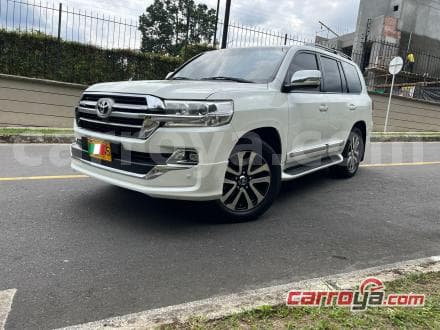 Toyota Land Cruiser 2013 - imagen 1