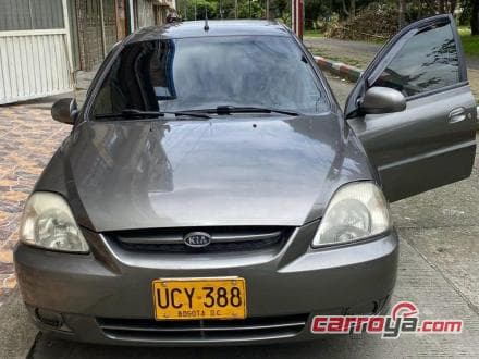 KIA Rio Stylus 2015 - imagen 1