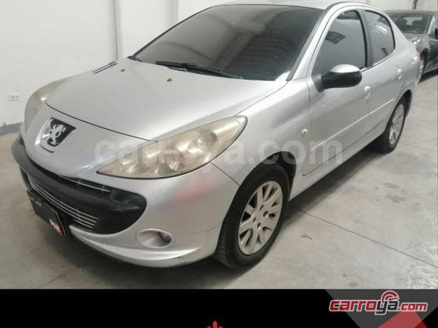 Peugeot 207 2011 - imagen 1