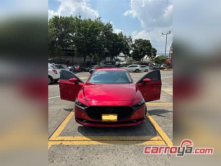 Mazda 3 2022 - imagen 1