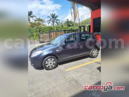 Renault Sandero 2010 - imagen 1