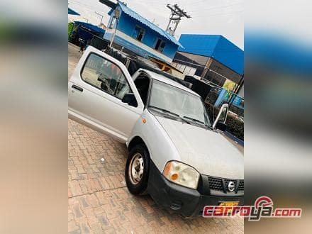 Nissan D22 2015 - imagen 1