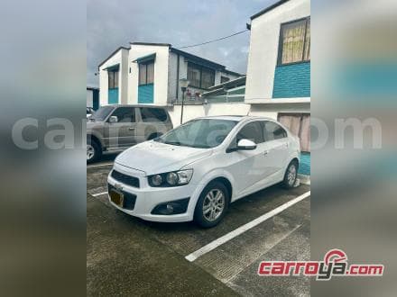 Chevrolet Sonic 2014 - imagen 1