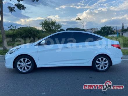 Hyundai i25 Accent 2014 - imagen 1