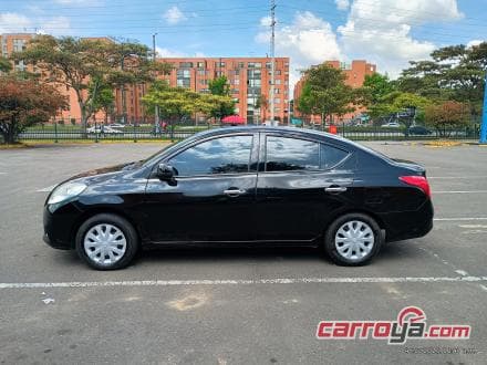 Nissan Versa 2014 - imagen 1