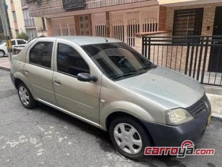 Renault Logan 2010 - imagen 1