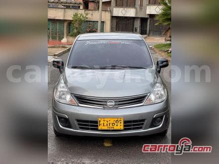 Nissan Tiida 2012 - imagen 1