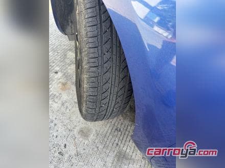 KIA Rio Spice 2013 - imagen 1