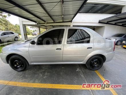 Renault Logan 2010 - imagen 1