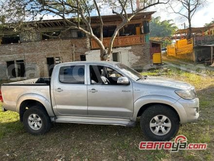 Toyota Hilux 2013 - imagen 1