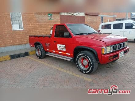 Nissan D21 1995 - imagen 1