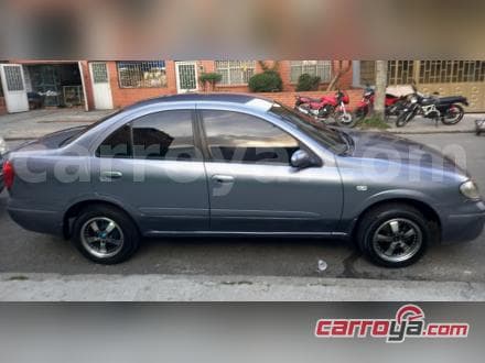 Nissan Almera 2004 - imagen 1