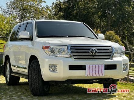 Toyota Land Cruiser 200 2013 - imagen 1