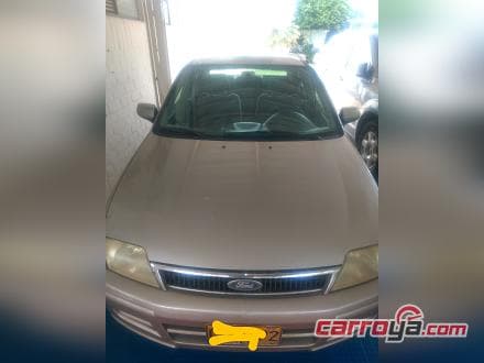 Ford Laser 2003 - imagen 1