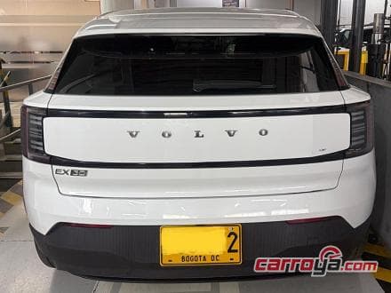 Volvo EX30 2025 - imagen 1