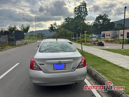 Nissan Versa 2012 - imagen 1