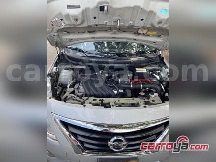 Nissan Versa 2015 - imagen 1