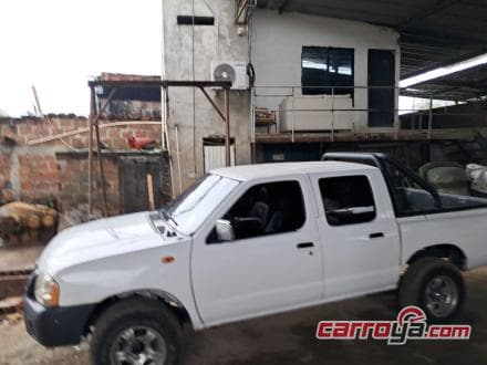 Nissan D22 2012 - imagen 1