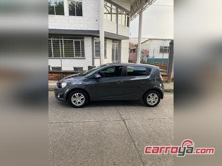 Chevrolet Sonic 2013 - imagen 1