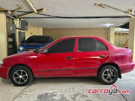 Hyundai Accent 1995 - imagen 1
