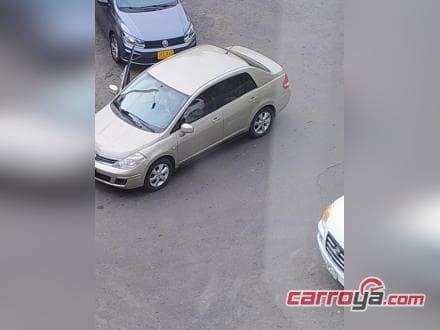 Nissan Tiida 2011 - imagen 1