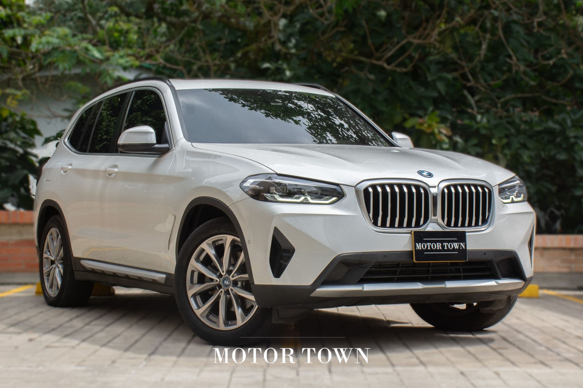 BMW X3 2.0 Xdrive30e 2023 Hibrido Enchufable - imagen 1