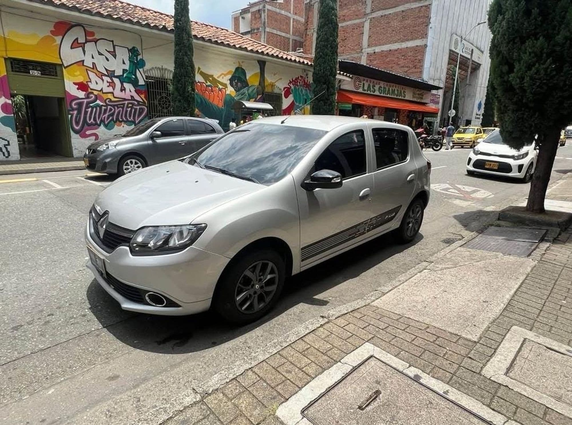 Renault Sandero Polar 2020 - imagen 1