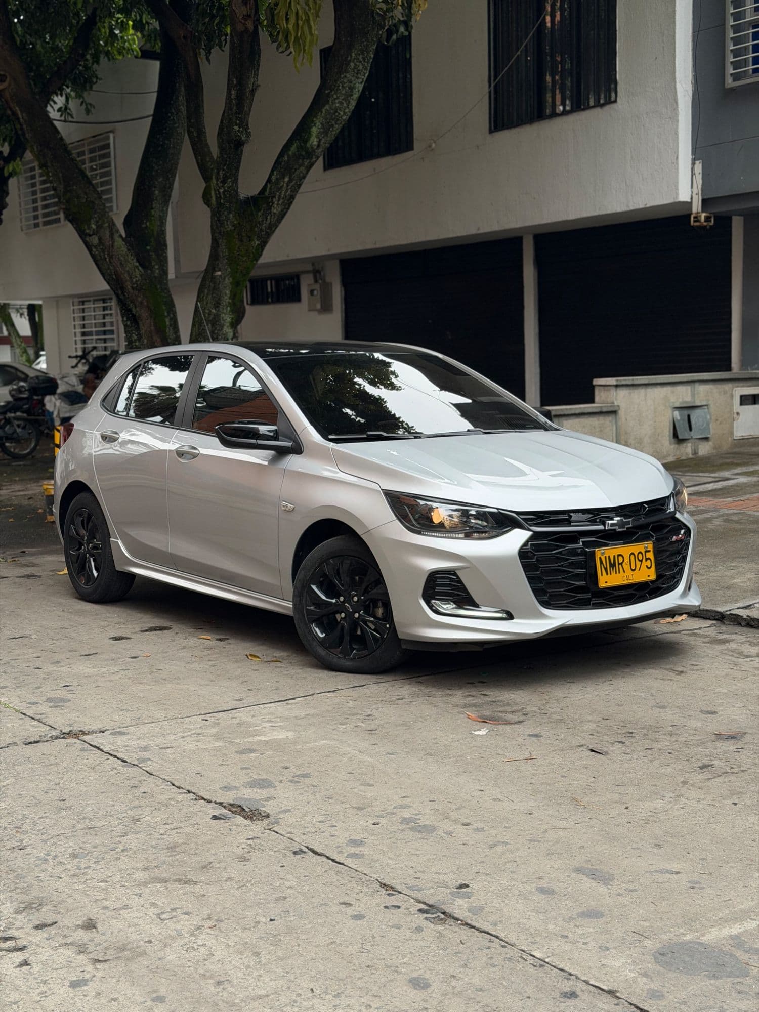 Chevrolet Ónix RS 2023 - imagen 1