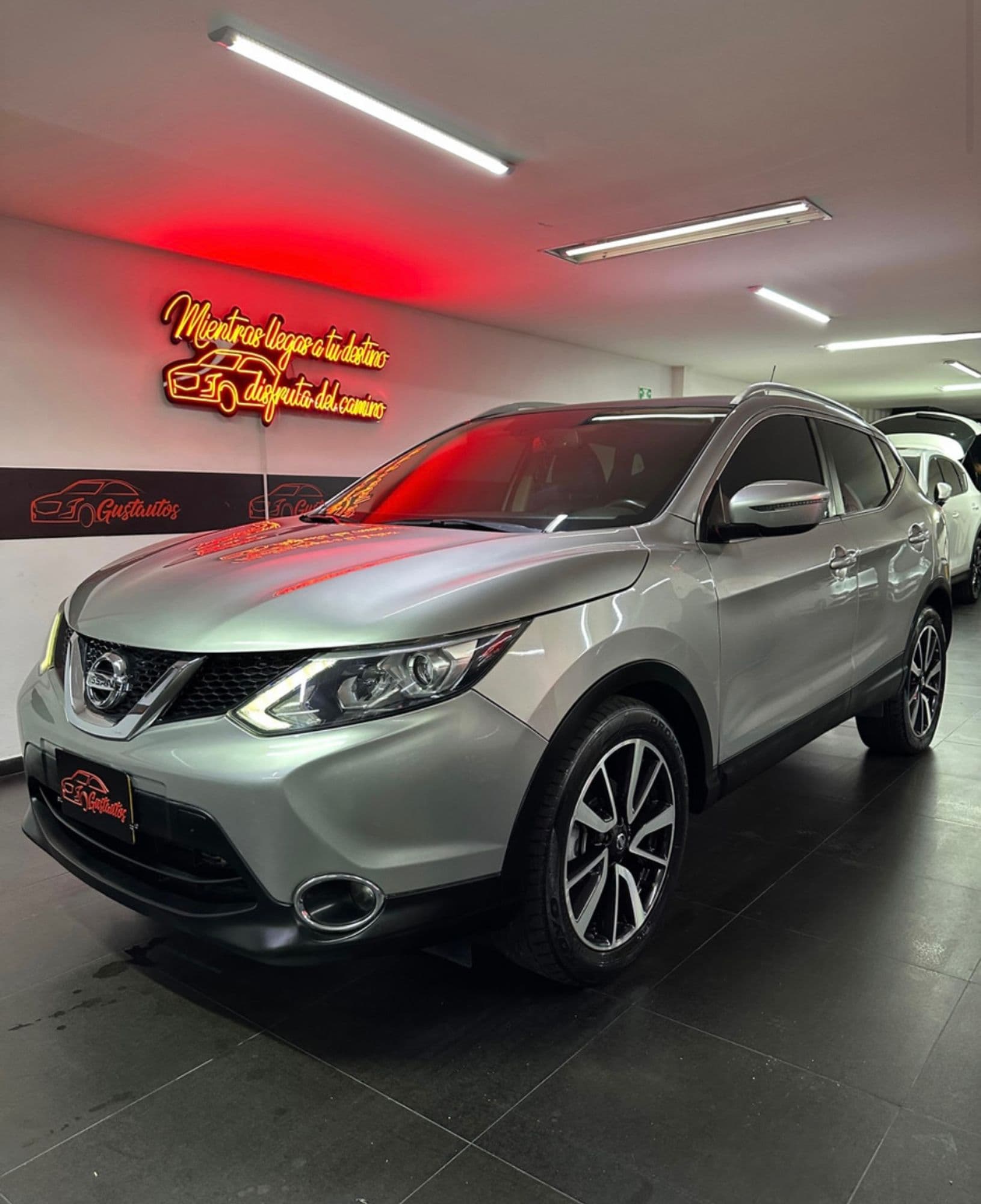 Nissan Qashqai 2.0 Exclusive - imagen 1