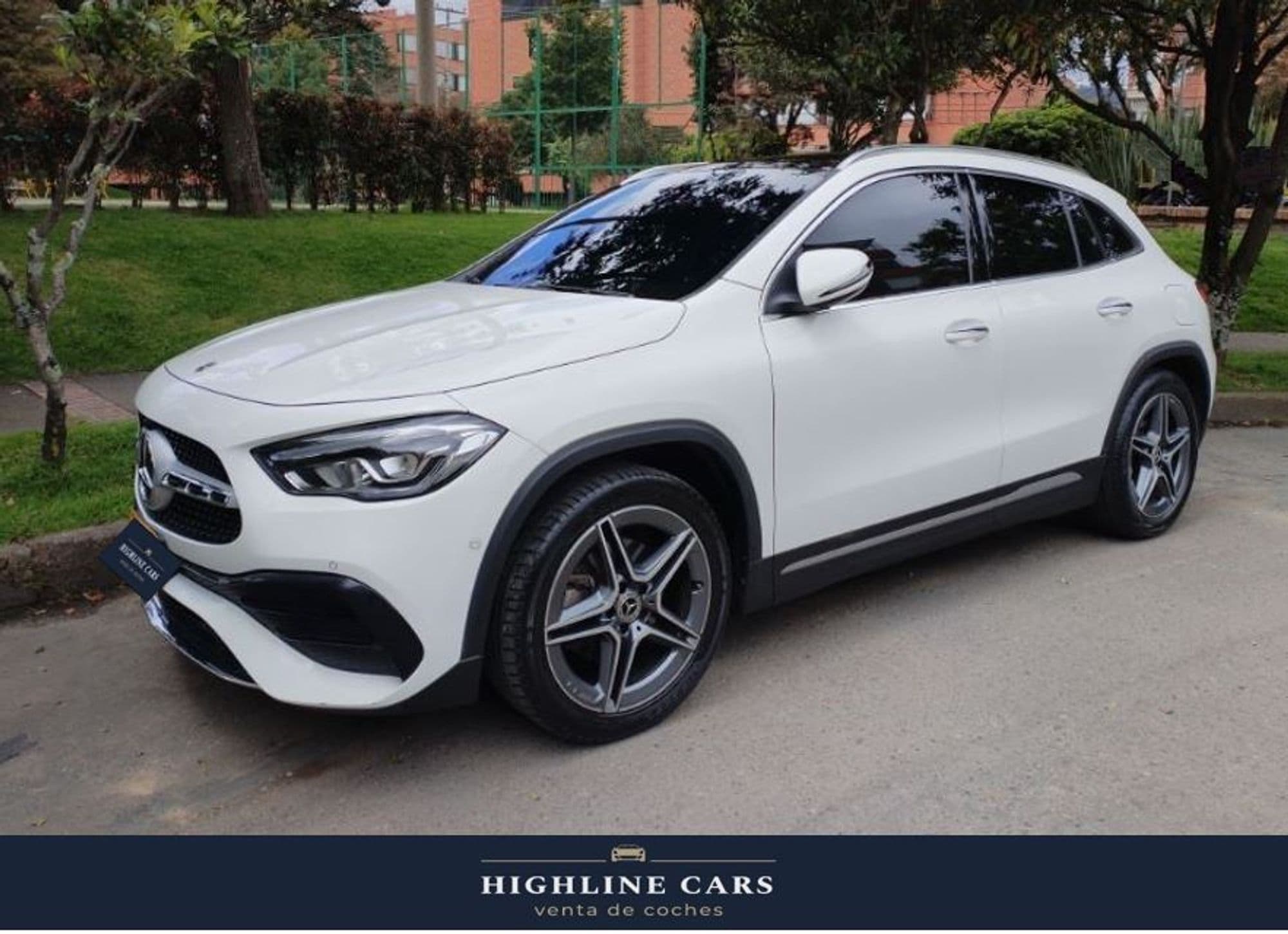 MERCEDES BENZ GLA 200 AMG LINE 1.3 CC - imagen 1