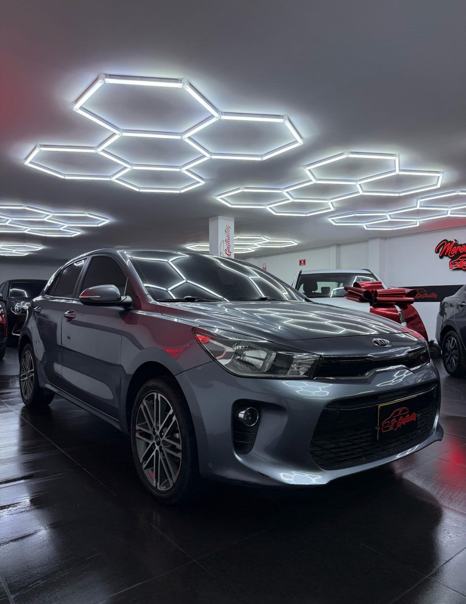 kia Rio Vibrant 2019 - imagen 1
