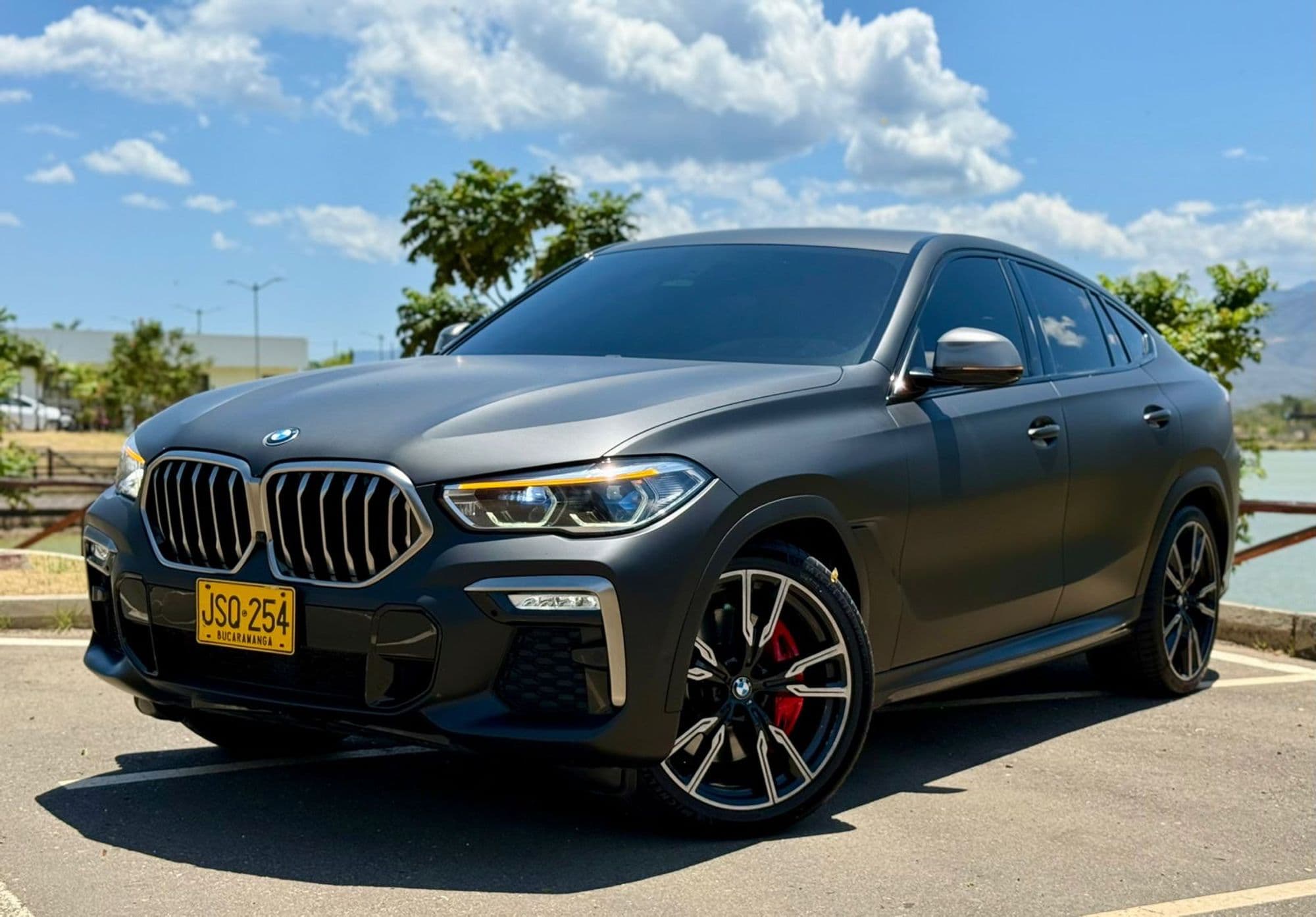 BMW x6 M50 performance 2021 - imagen 1