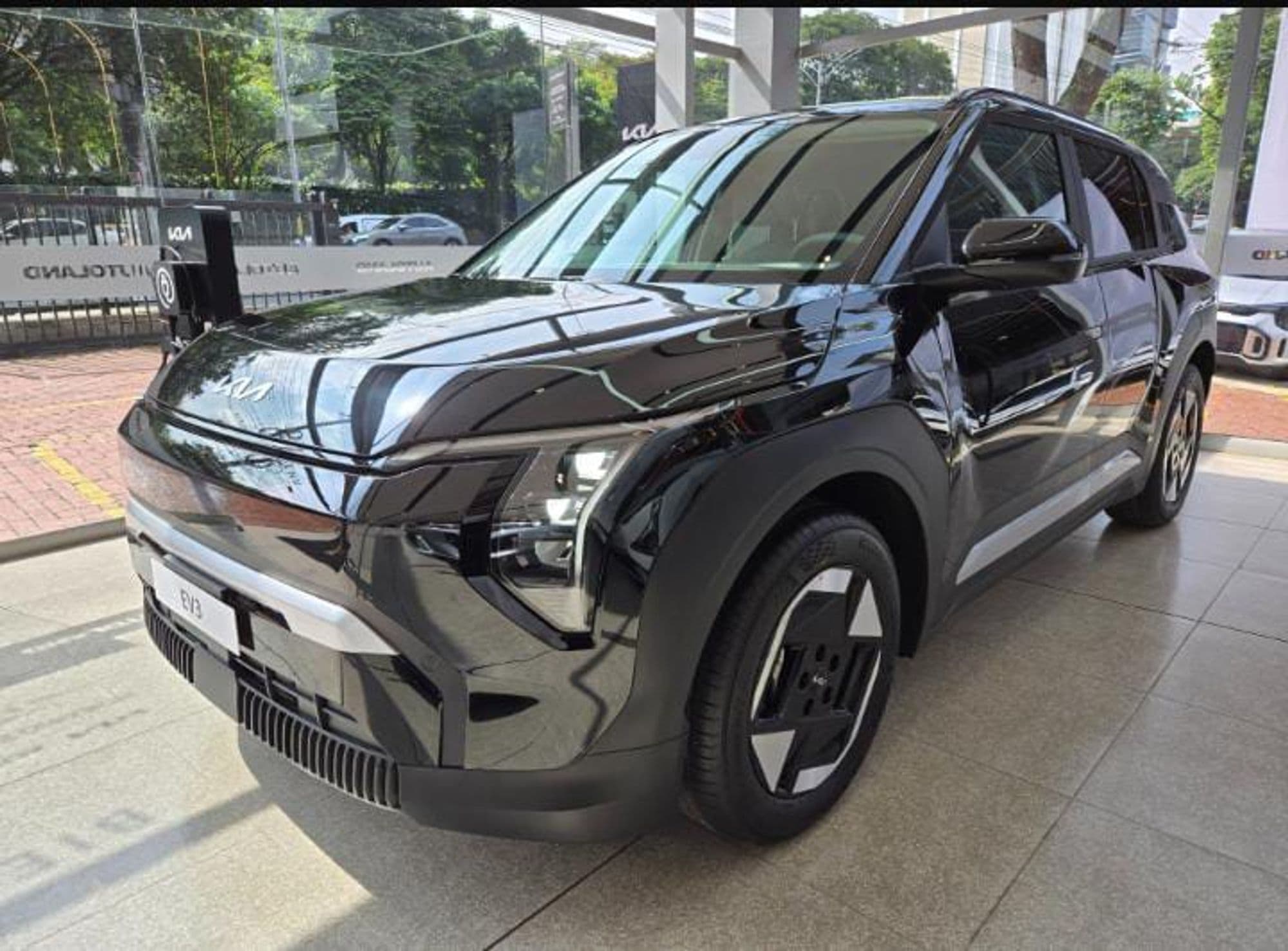 Kia EV3 Light 2025 - imagen 1
