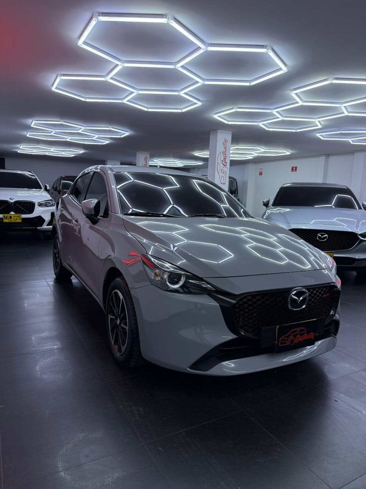 Mazda 2 grand touring LX Carbono 2024 - imagen 1
