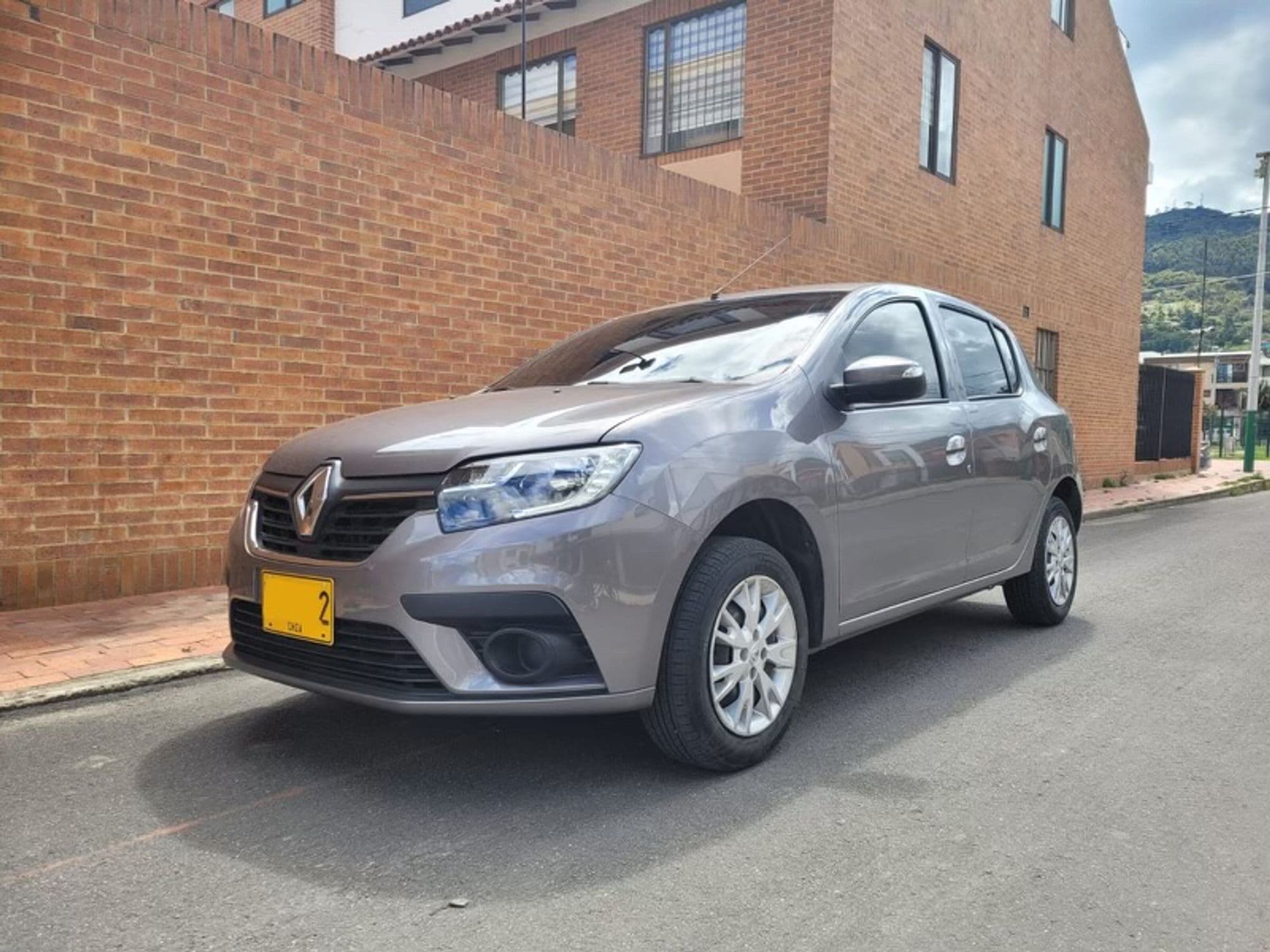 Renault Sandero life plus 2022 - imagen 1