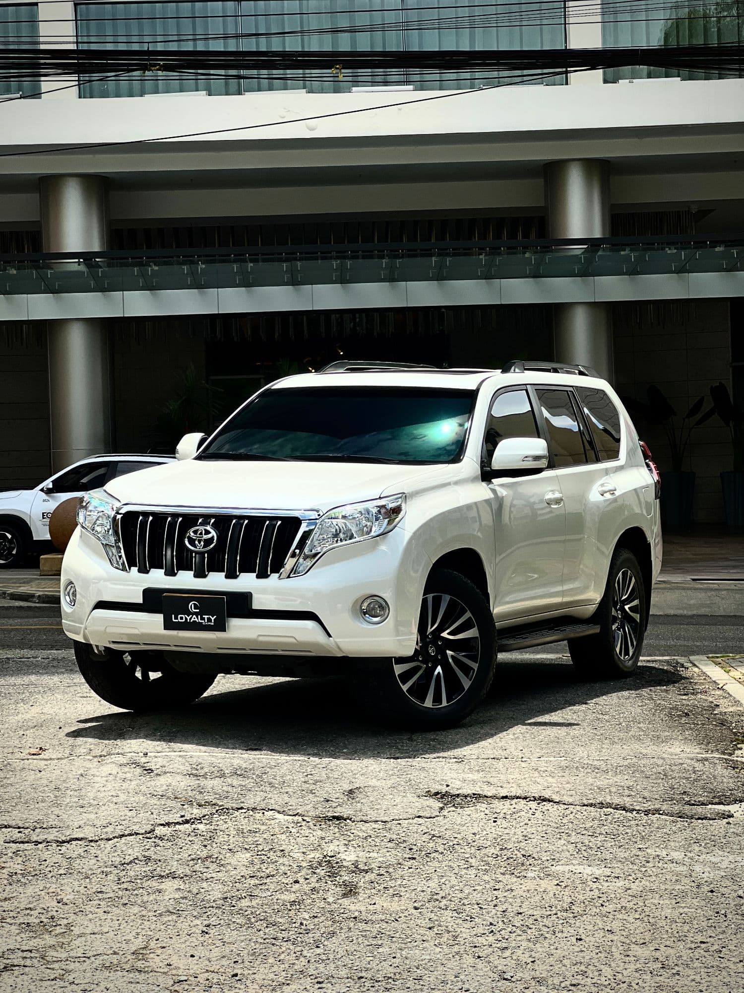 Toyota Prado TXL - imagen 1