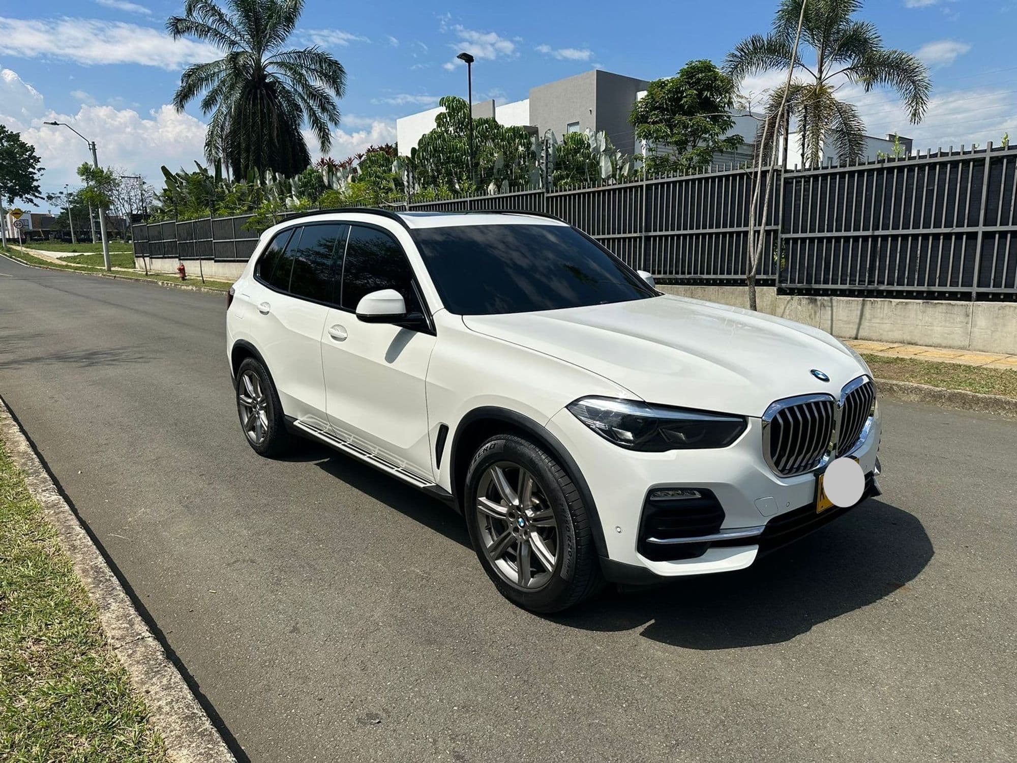 BMW X5 XDRIVE 40i 2022 IMPECABLE - imagen 1